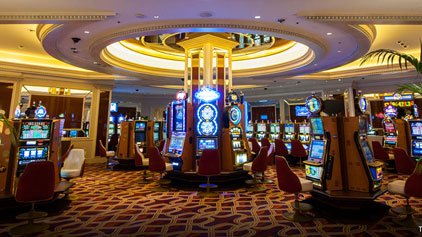 High Roller Sic Bo Slots Machine