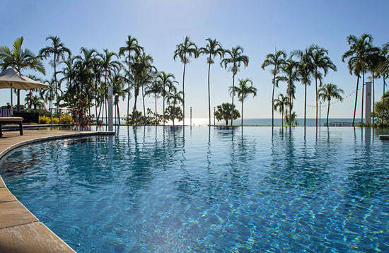 Image Source: about-australia.com Skycity Darwin Pool